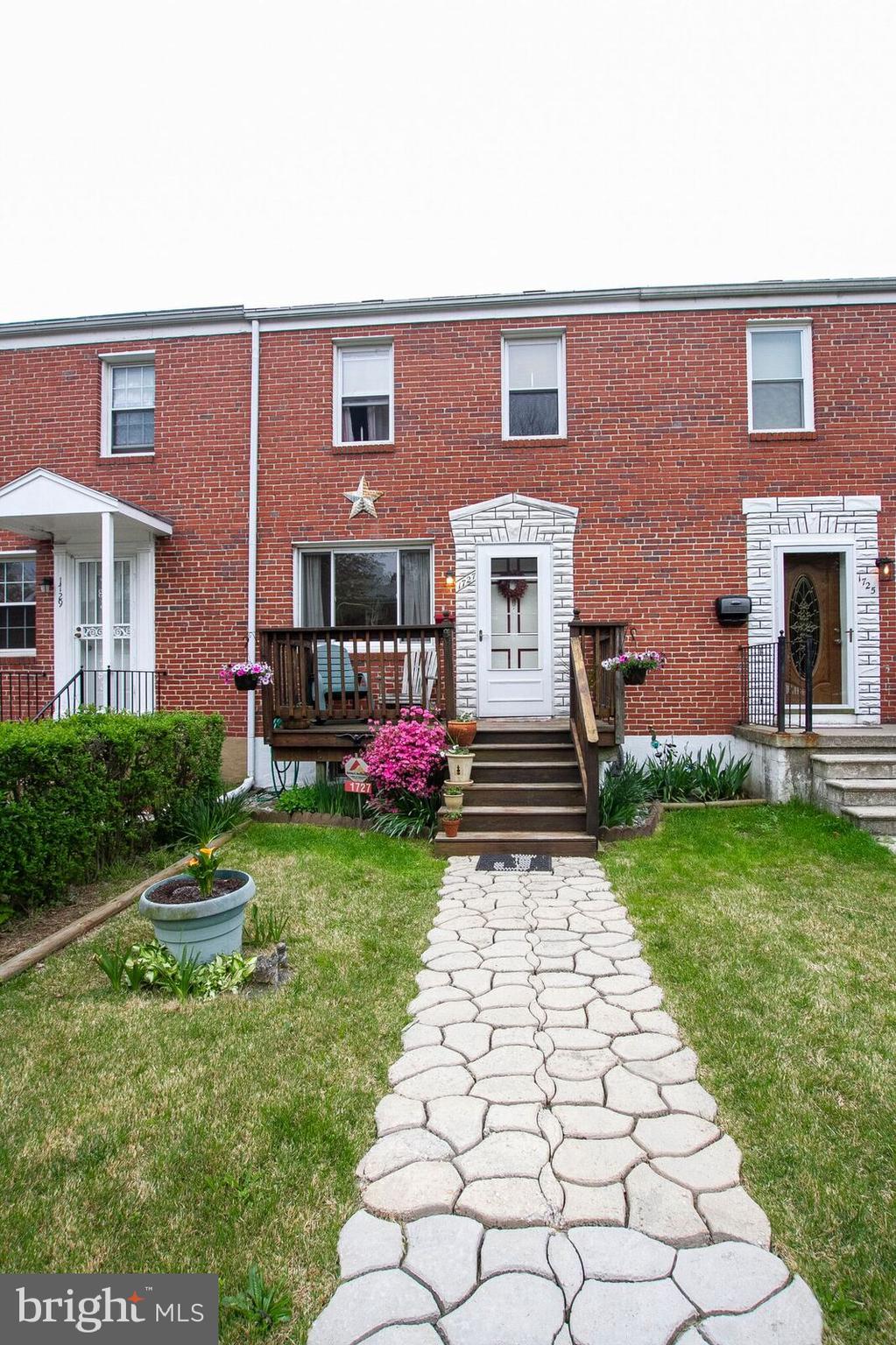 1727 Pin Oak Road Baltimore, MD 21234 - Photo 1 of 26 FRONT WITH PAVERS