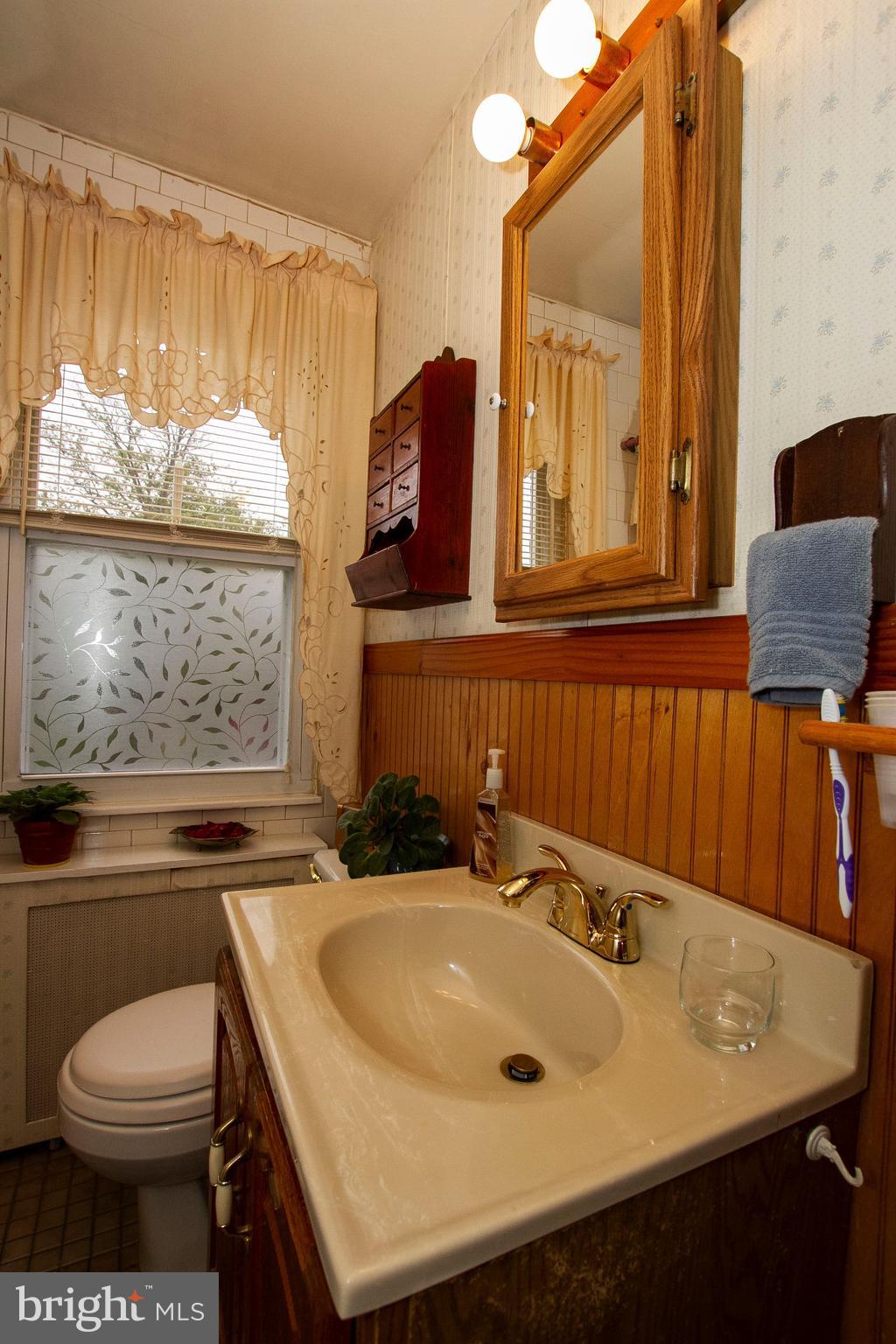 1727 Pin Oak Road Baltimore, MD 21234 - Photo 15 of 26