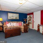 1727 Pin Oak Road Baltimore, MD 21234 - Photo 18 of 26 FAMILY ROOM