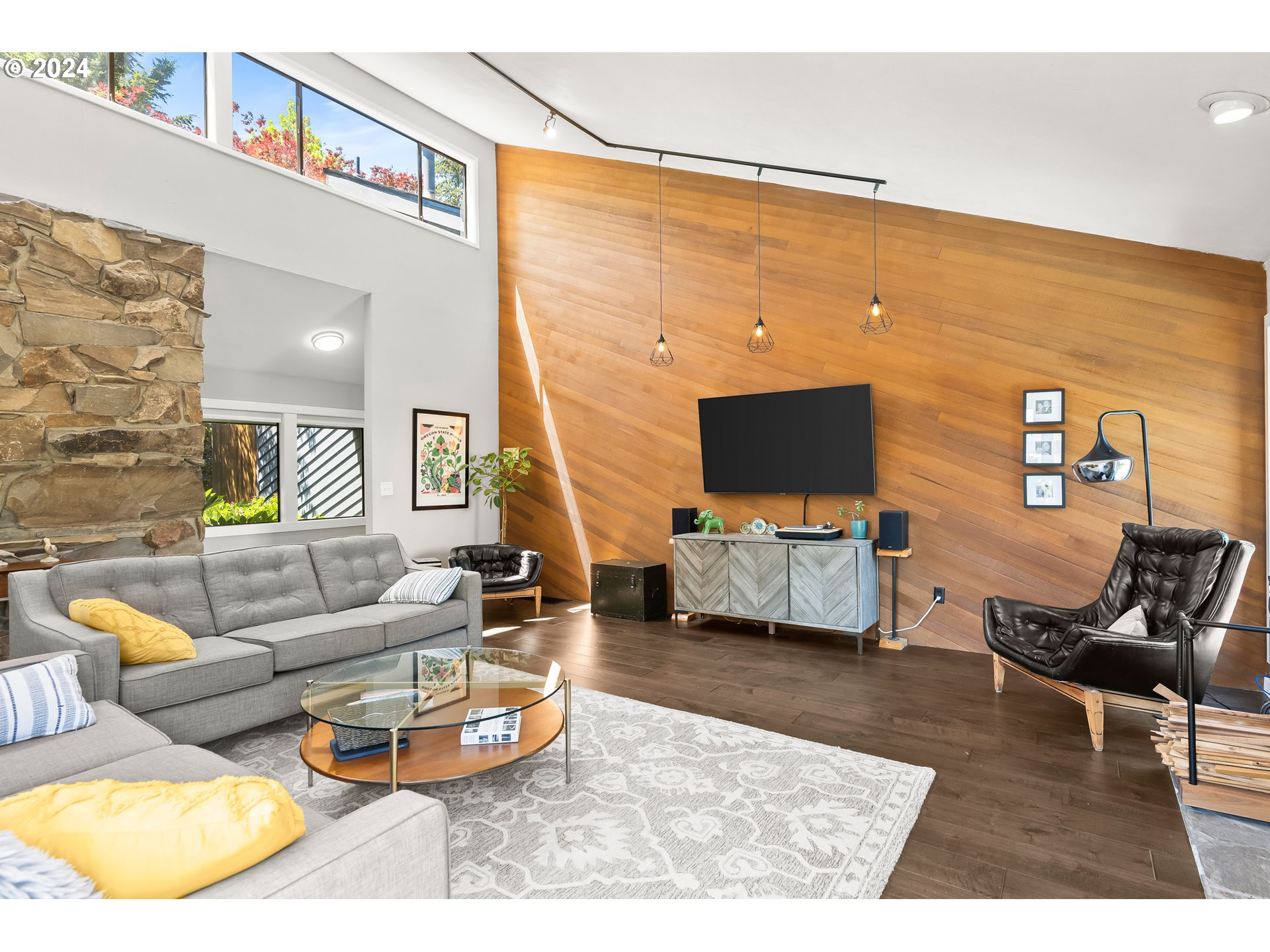 13285 Southwest Bull Mountain Road Tigard, OR 97224 - Photo 14 of 46 Gallery Image 14