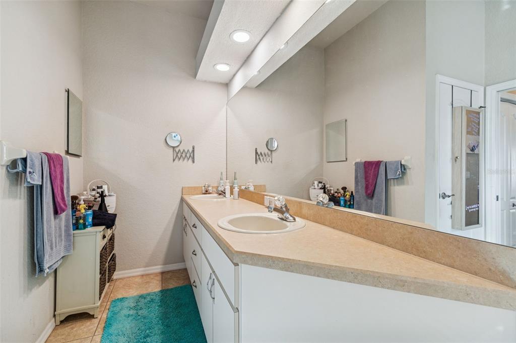 5287 Slater Road Spring Hill, FL 34608 - Photo 33 of 86