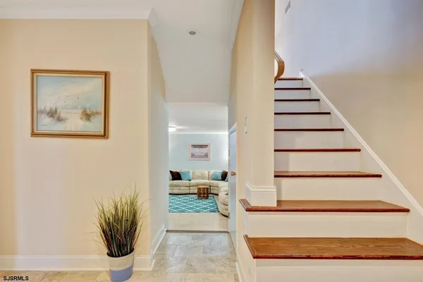 a view of entryway and hall