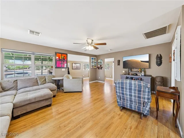 $389,000 | 663 Avenue B, Boulder City, NV 89005