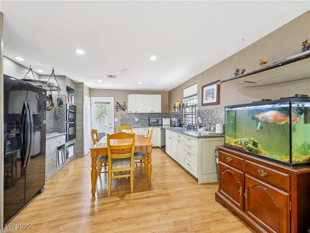 $389,000 | 663 Avenue B, Boulder City, NV 89005