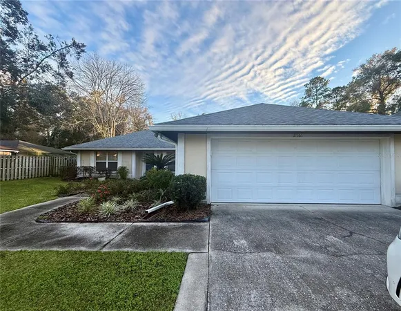 $2,350 | 2161 Southwest 41 Lane, Gainesville, FL 32608