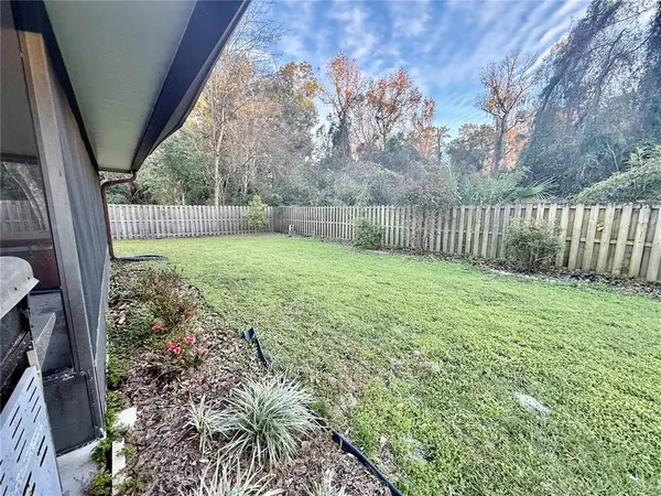 $2,350 | 2161 Southwest 41 Lane, Gainesville, FL 32608