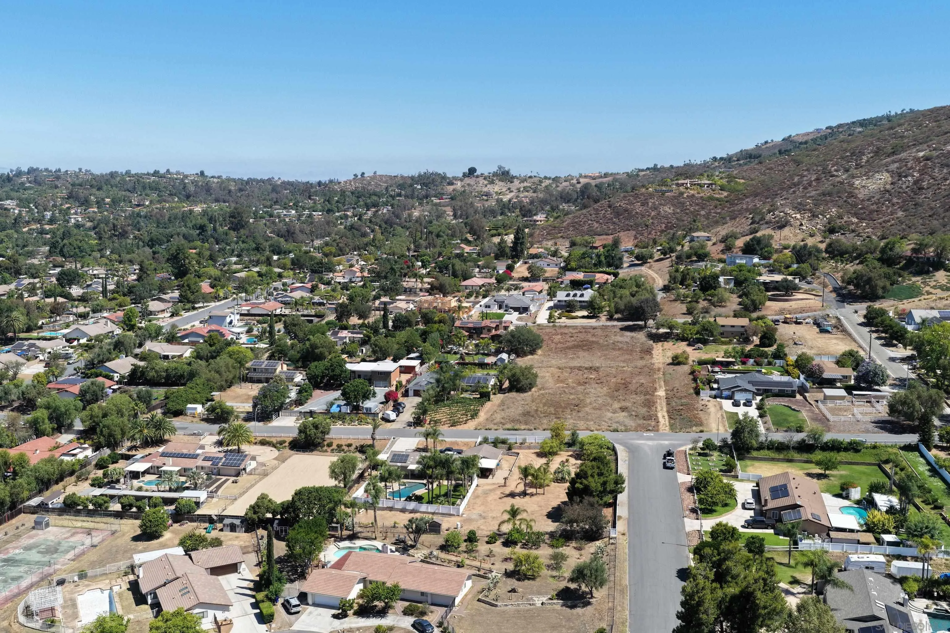 14444 Twin Peaks Road Poway, CA 92064 - Photo 33 of 40