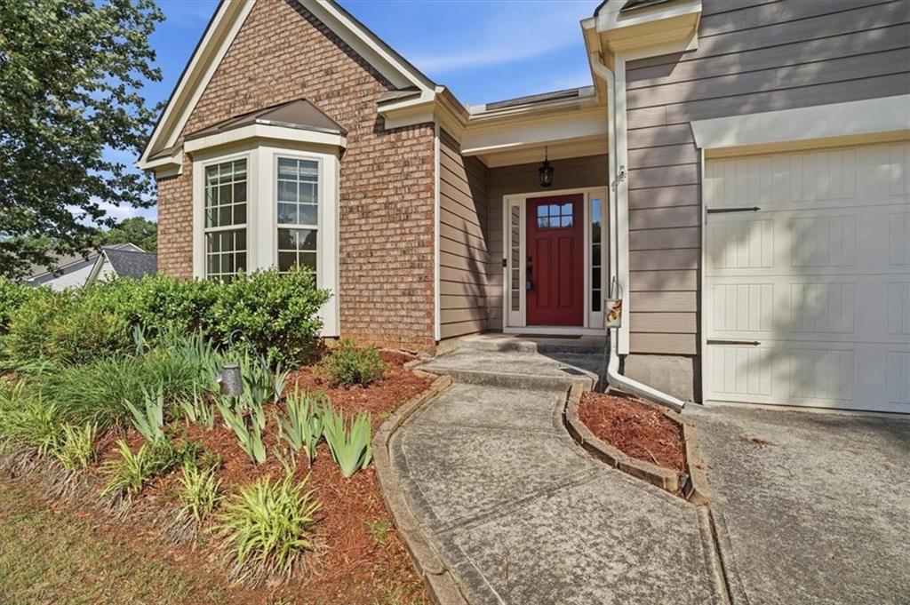 3414 Hope Road Gainesville, GA 30507 - Photo 2 of 26