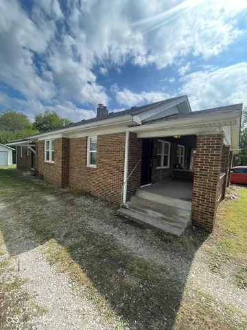 $775 | 841 North Emerson Avenue, Indianapolis, IN 46219