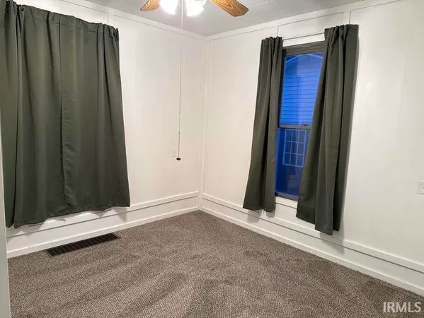 $179,000 | 400 East 8th Street, Veedersburg, IN 47987