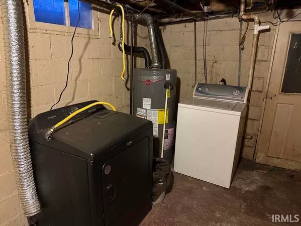 $179,000 | 400 East 8th Street, Veedersburg, IN 47987