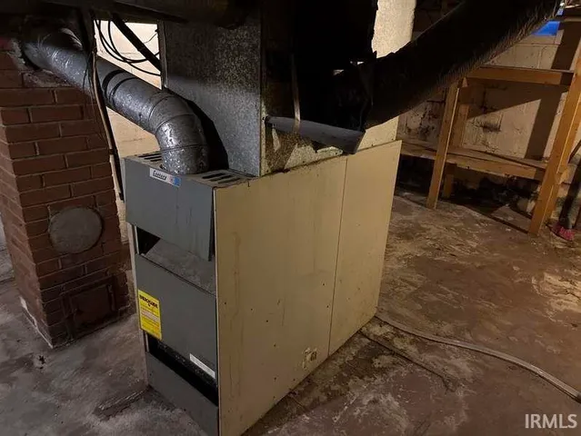 $189,000 | 400 East 8th Street, Veedersburg, IN 47987