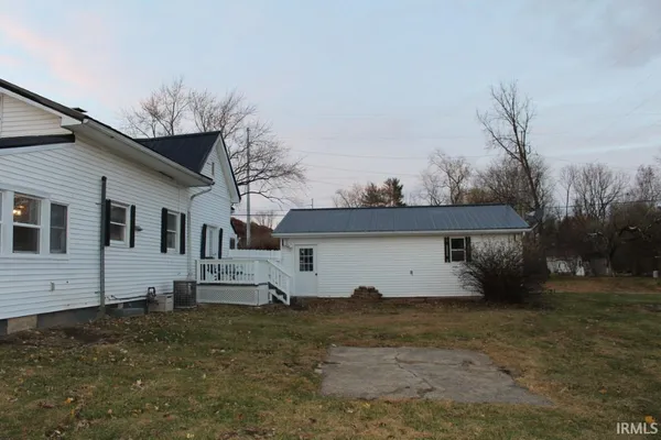$179,000 | 400 East 8th Street, Veedersburg, IN 47987