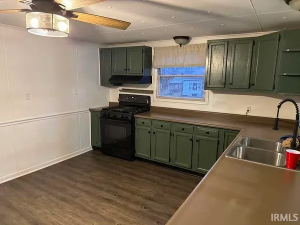 $179,000 | 400 East 8th Street, Veedersburg, IN 47987