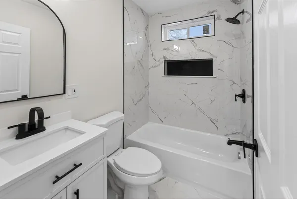 $679,900 | 136 Houston Street, Providence, RI 02905