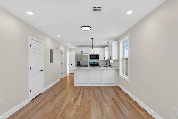 $679,900 | 136 Houston Street, Providence, RI 02905