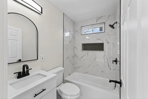 $679,900 | 136 Houston Street, Providence, RI 02905