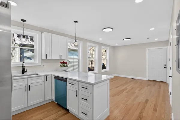 $679,900 | 136 Houston Street, Providence, RI 02905