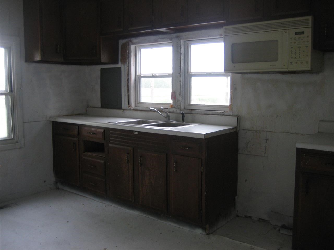 11142 Bass Road Fort Wayne, IN 46818 - Photo 4 of 10