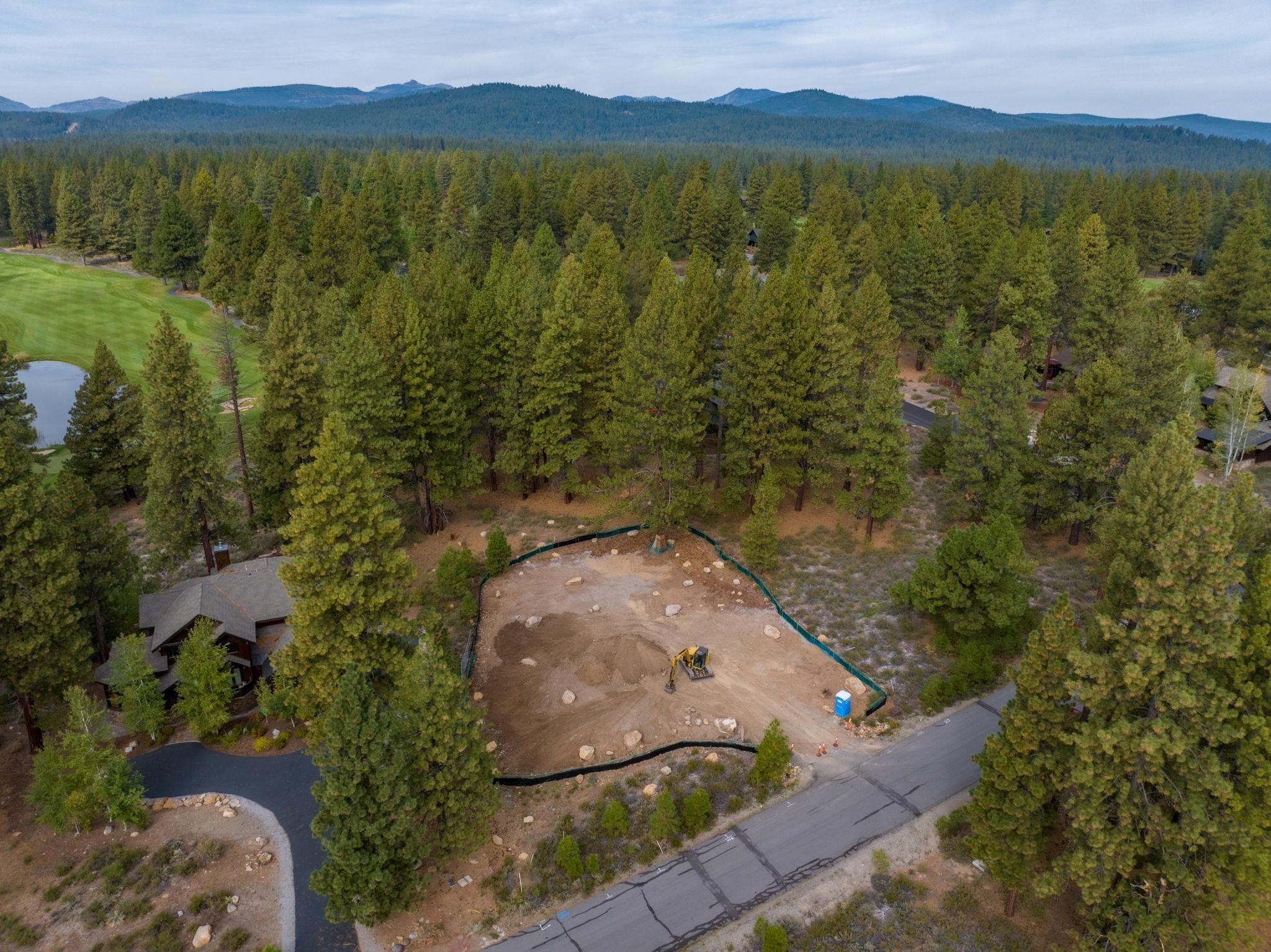 13132 Lookout Loop Truckee, CA 96161 - Photo 4 of 8