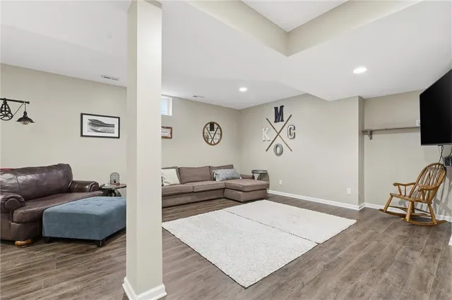 $575,000 | 3108 Southwest Pergola Park Drive, Lee's Summit, MO 64081