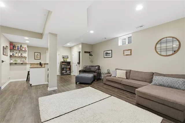 $575,000 | 3108 Southwest Pergola Park Drive, Lee's Summit, MO 64081