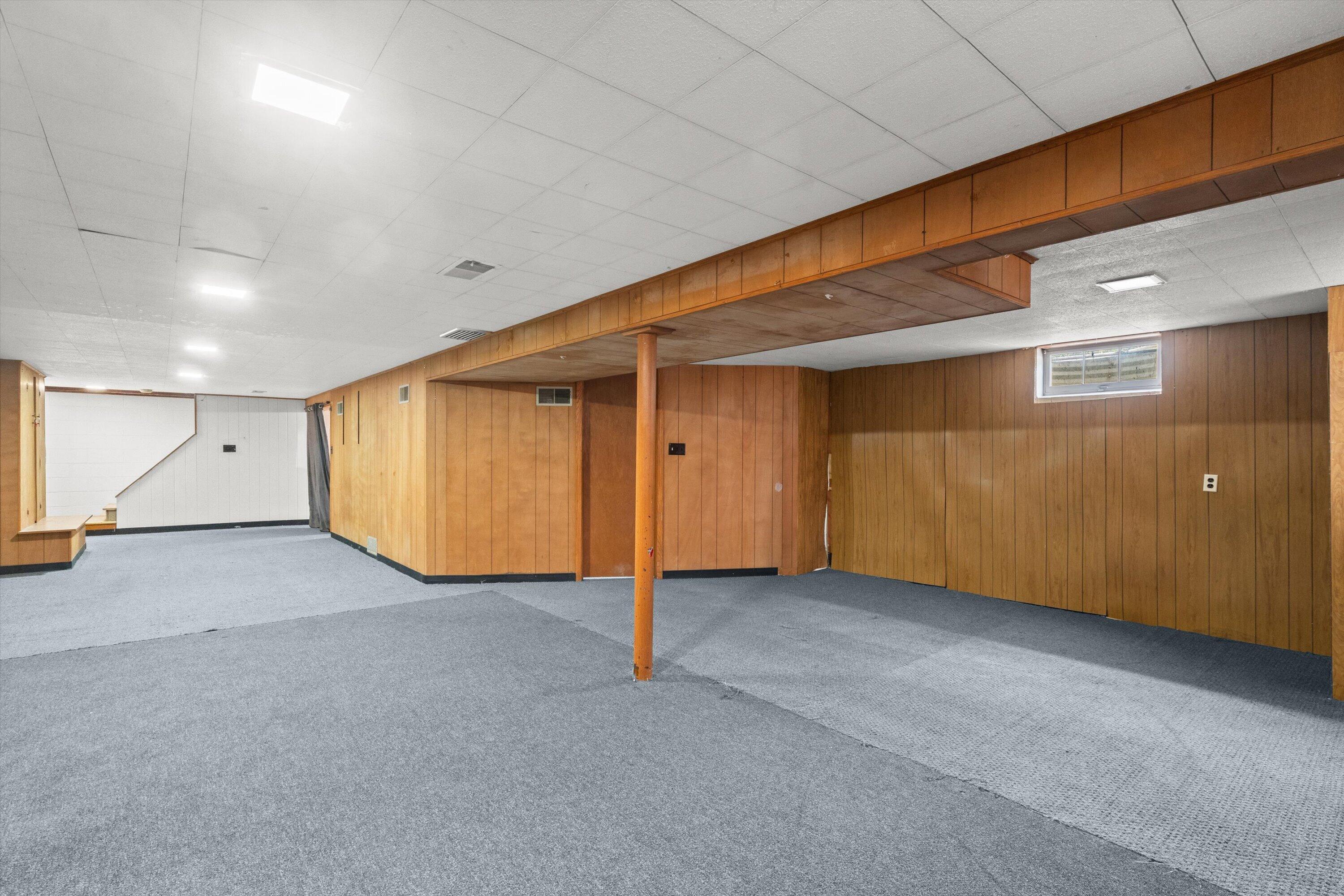5427 West Spring Lane Milwaukee, WI 53223 - Photo 17 of 32 31-DSC03607
