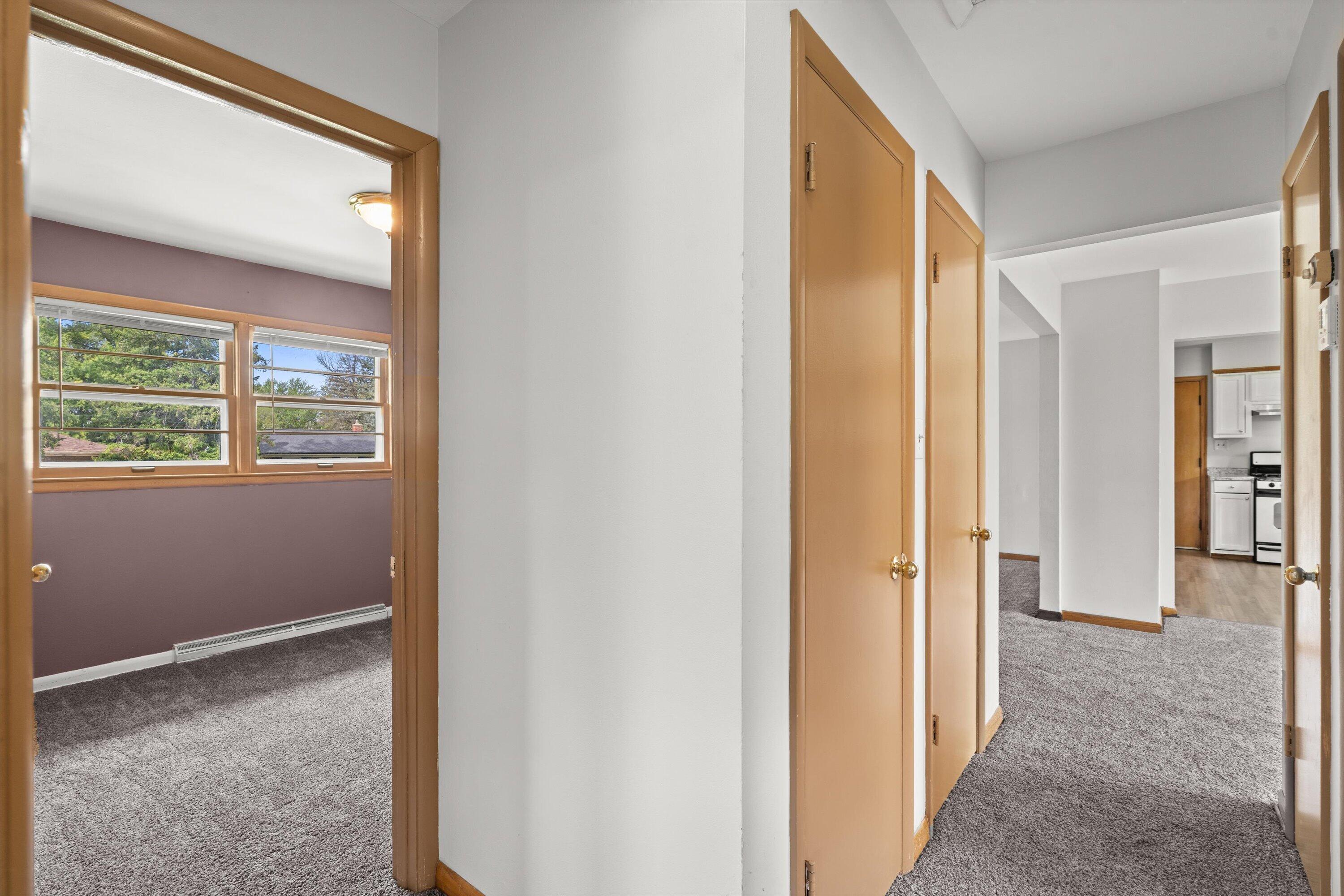 5427 West Spring Lane Milwaukee, WI 53223 - Photo 18 of 32 16-DSC03506