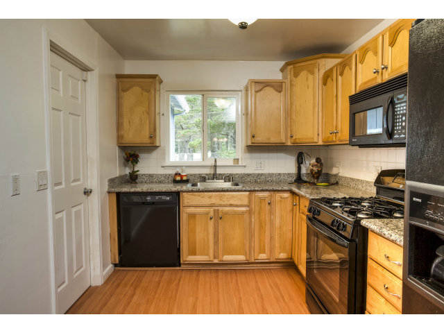 520 Ridgeway Drive Pacifica, CA 94044 - Photo 8 of 18 Gallery Image 8