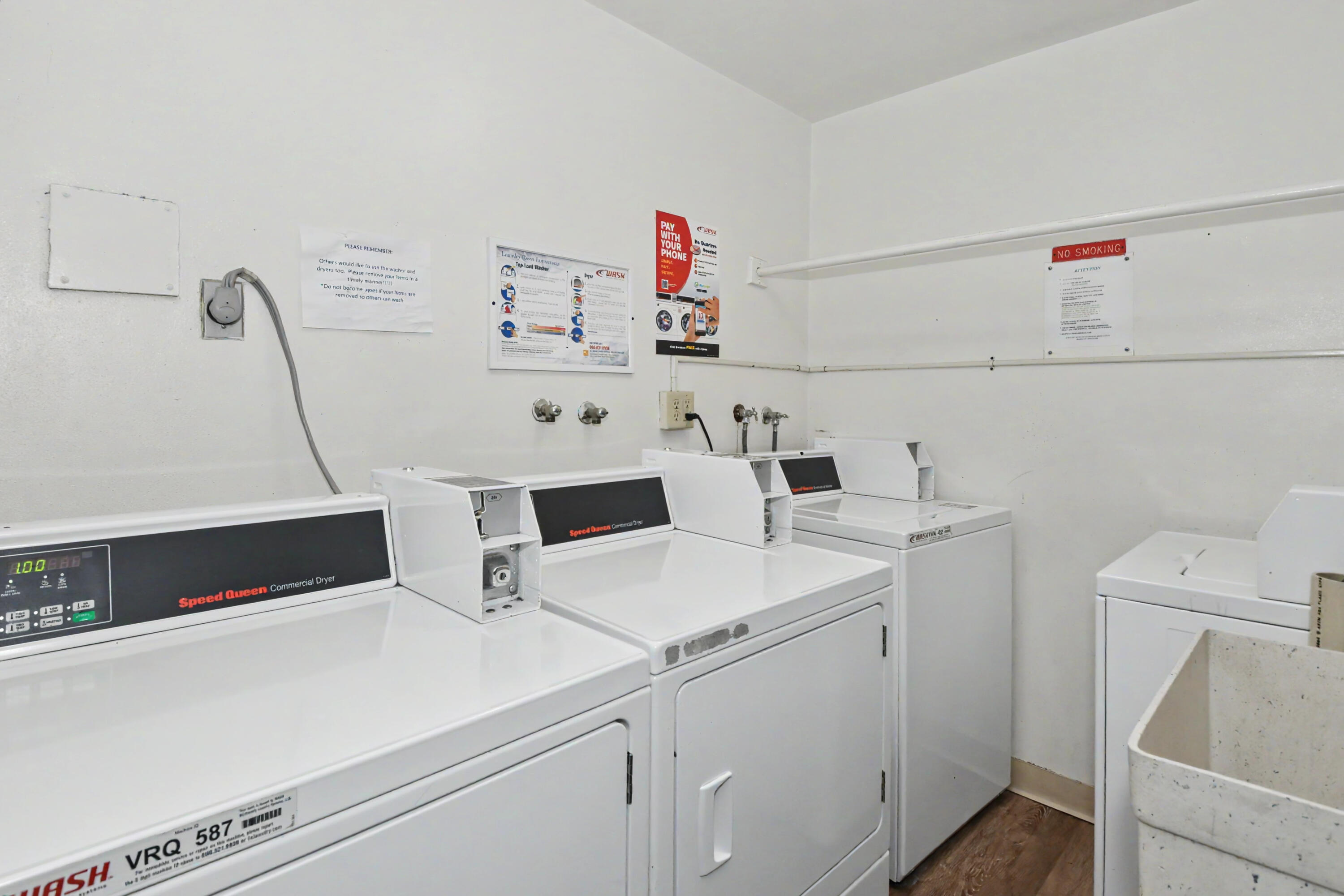 5253 North Lovers Lane Road, Unit 223 Milwaukee, WI 53225 - Photo 29 of 33 2nd floor laundry