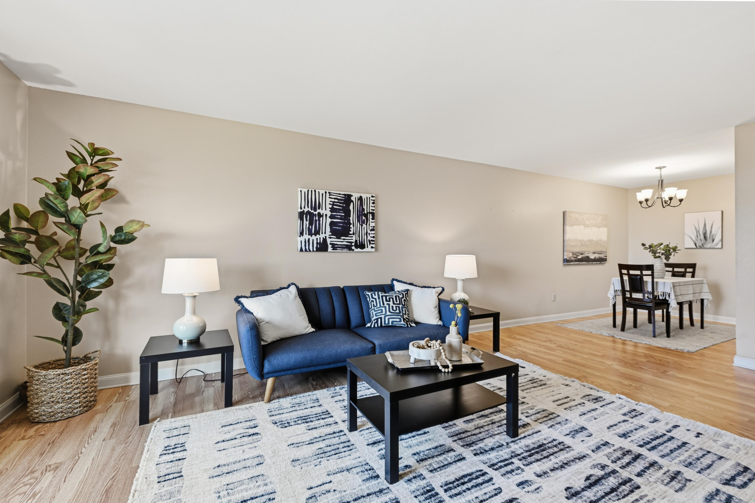 5253 North Lovers Lane Road, Unit 223 Milwaukee, WI 53225 - Photo 8 of 33 living room