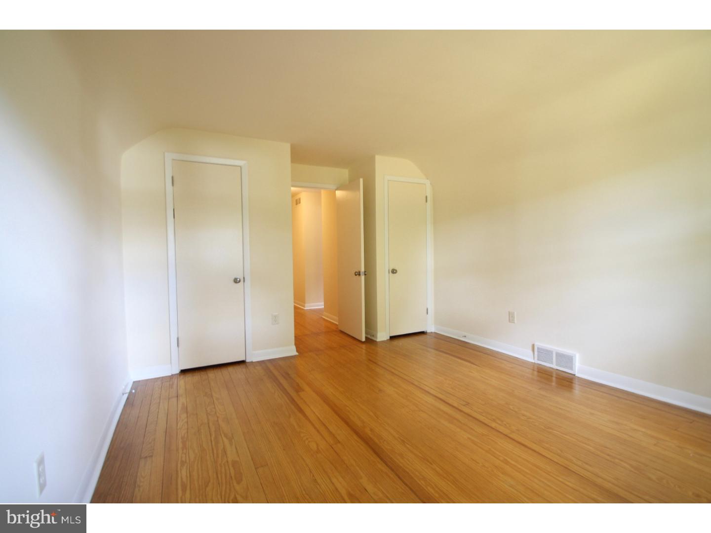 9015 Pine Road Philadelphia, PA 19115 - Photo 17 of 25 Bedroom