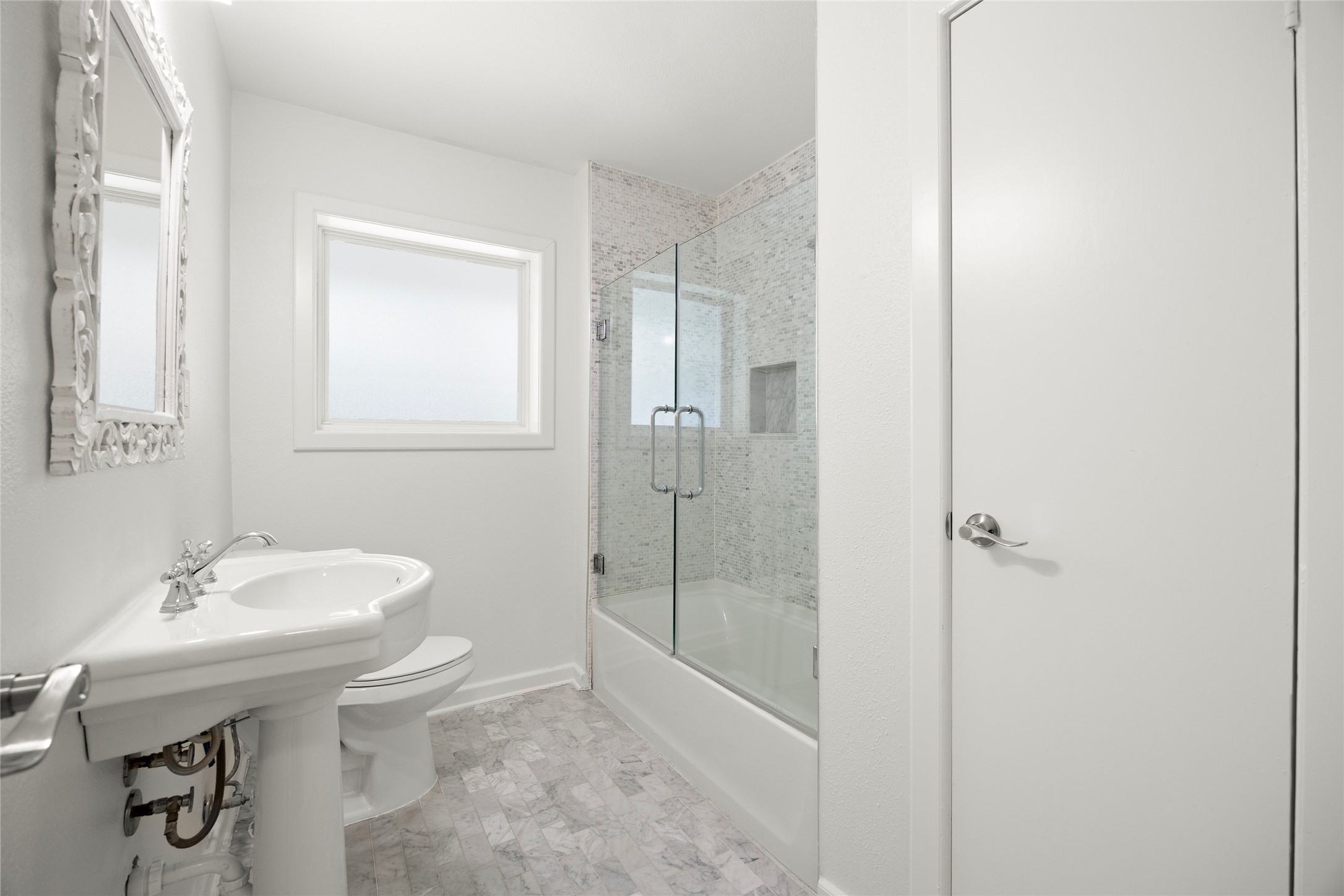2836 Lockett Street Houston, TX 77021 - Photo 15 of 22 a bathroom with a sink a toilet and shower