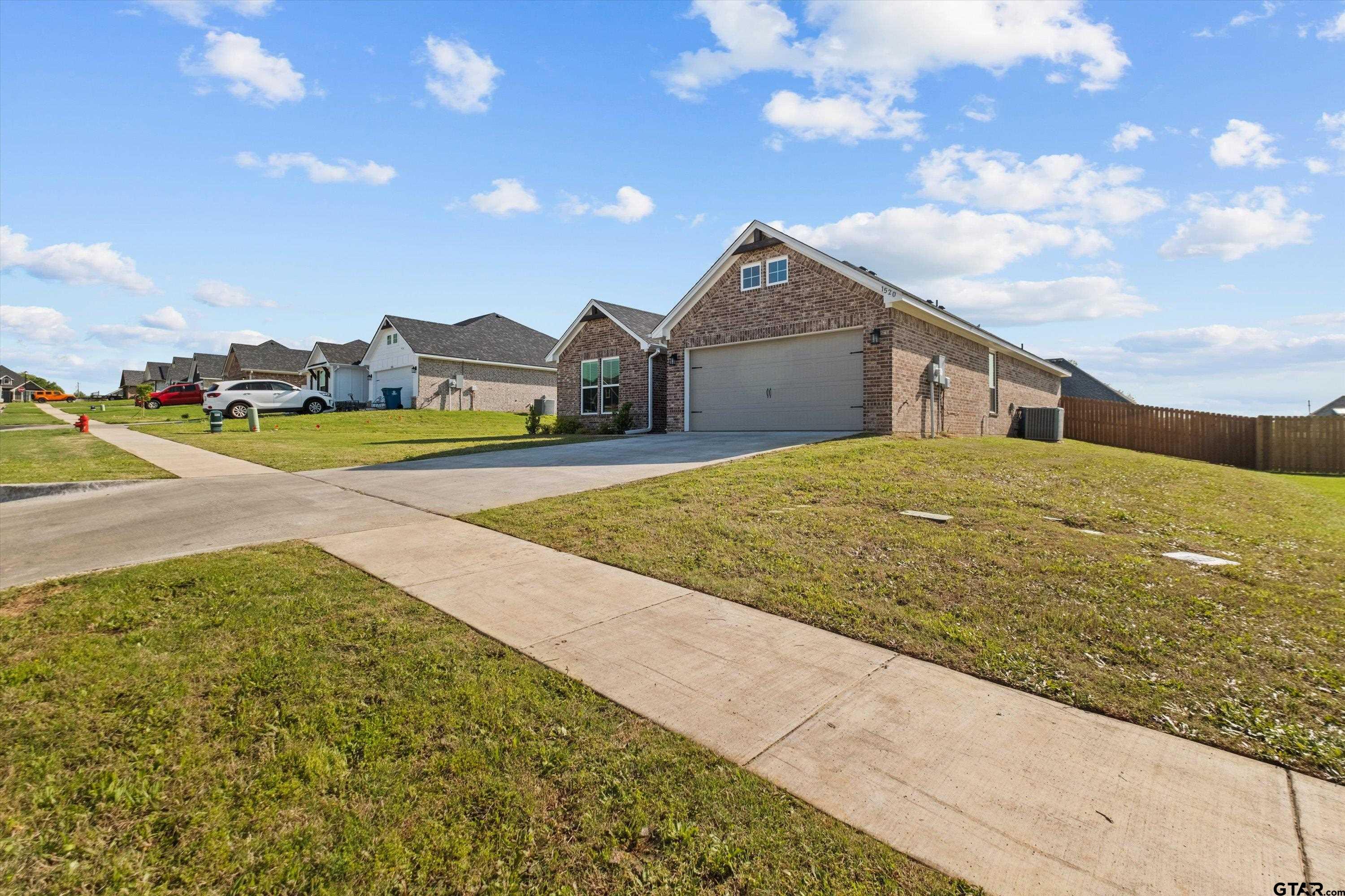 1520 Shug Lane Lindale, TX 75771 - Photo 2 of 27