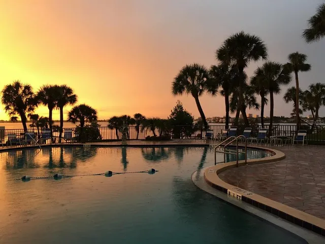 $349,900 | 100 Bluff View Drive, Unit 415A, Belleair Bluffs, FL 33770