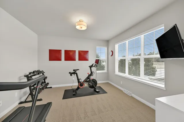 $995,000 | 8130 West Mourning Dove Lane, Mequon, WI 53097