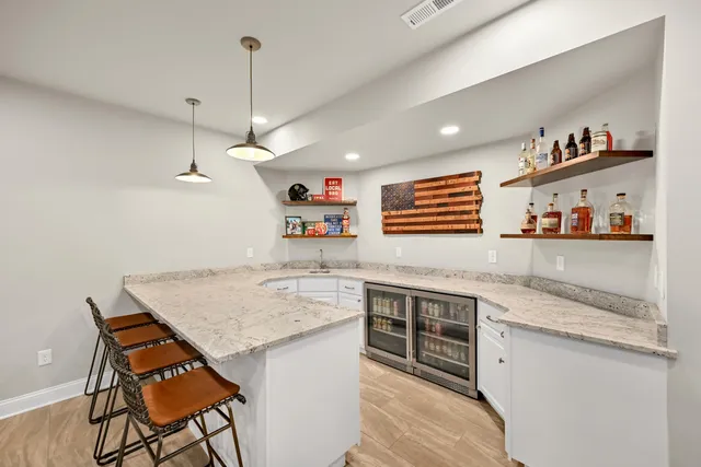 $995,000 | 8130 West Mourning Dove Lane, Mequon, WI 53097