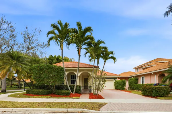 $875,000 | 123 Via Santa Cruz, Jupiter, FL 33458