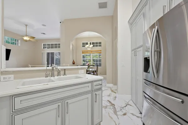 $875,000 | 123 Via Santa Cruz, Jupiter, FL 33458