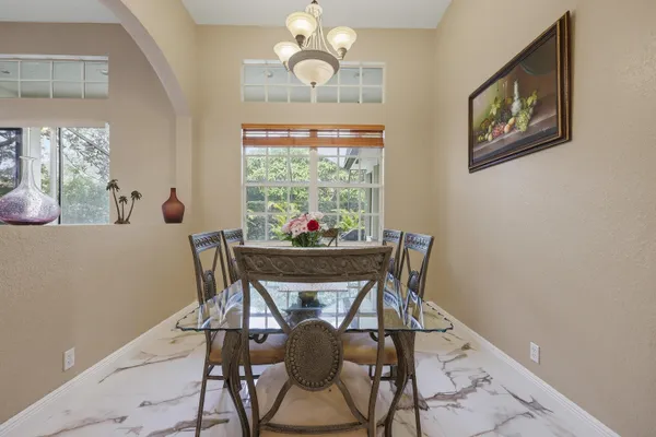 $875,000 | 123 Via Santa Cruz, Jupiter, FL 33458