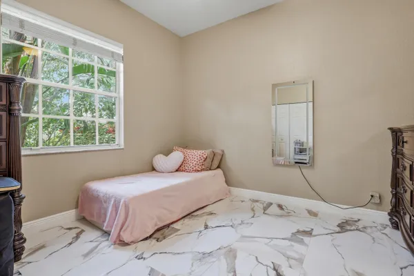 $875,000 | 123 Via Santa Cruz, Jupiter, FL 33458