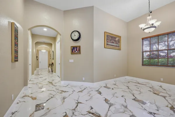 $875,000 | 123 Via Santa Cruz, Jupiter, FL 33458