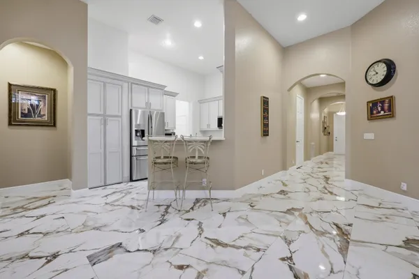 $875,000 | 123 Via Santa Cruz, Jupiter, FL 33458