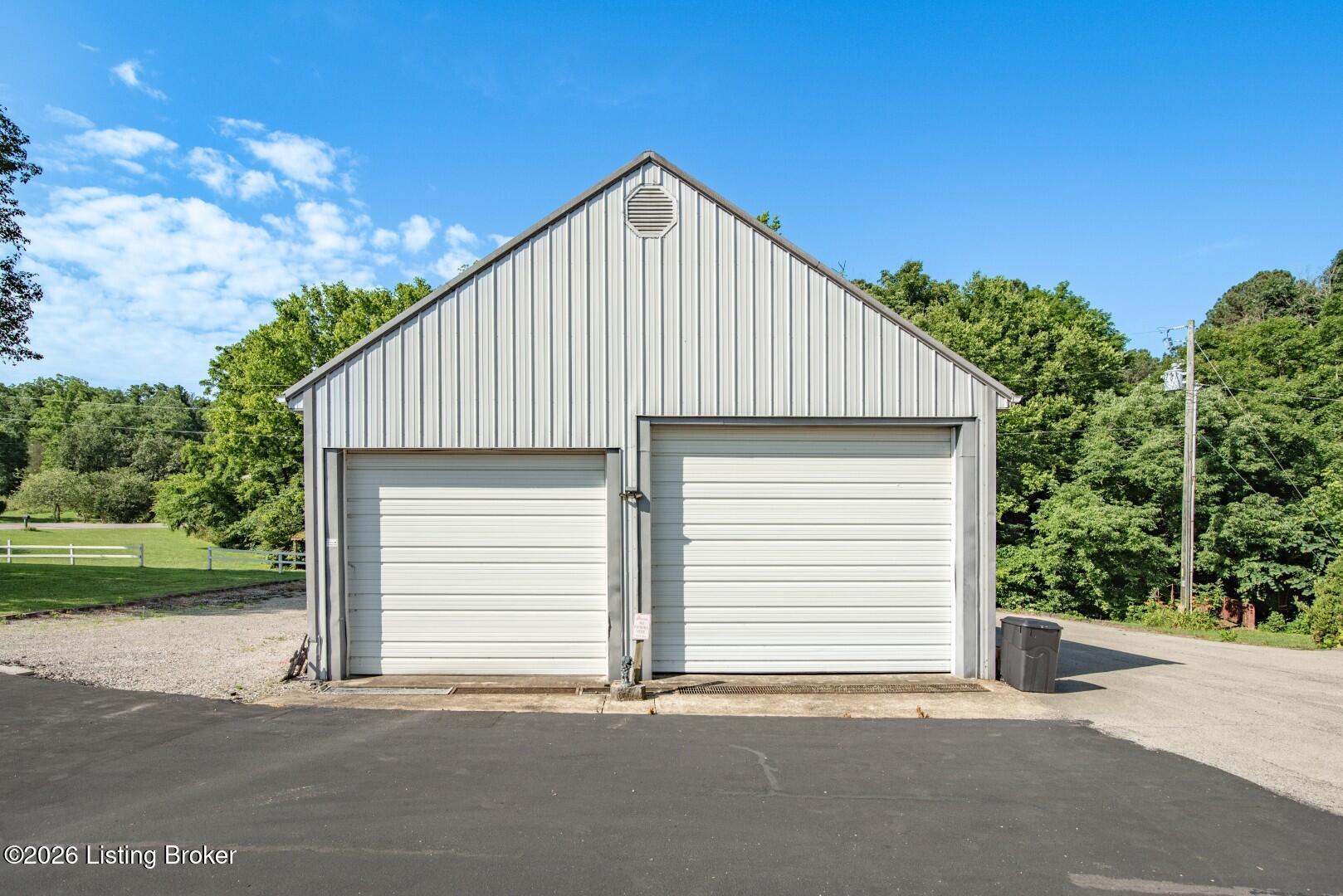 550-572 Dog Creek Road Cub Run, KY 42729 - Photo 6 of 60 Dog Creek Rd 550 building frontview-89
