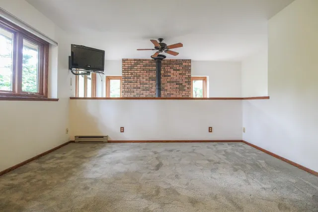 $549,900 | N4522 Park, Cambridge, WI 53523