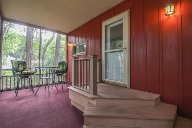 $549,900 | N4522 Park, Cambridge, WI 53523