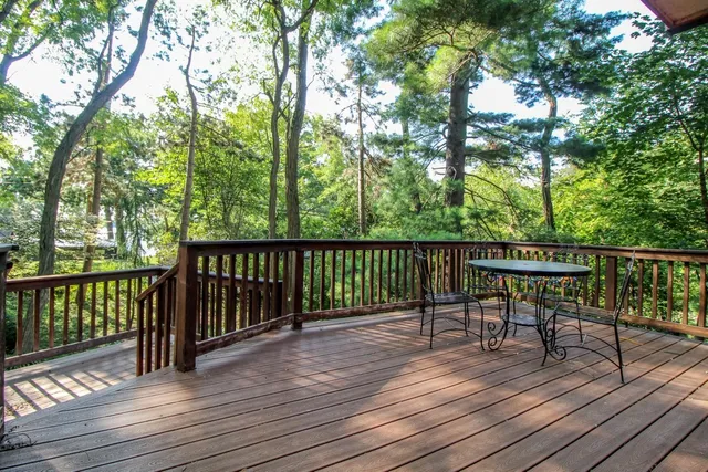 $549,900 | N4522 Park, Cambridge, WI 53523