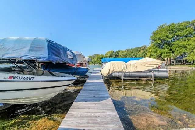 $549,900 | N4522 Park, Cambridge, WI 53523