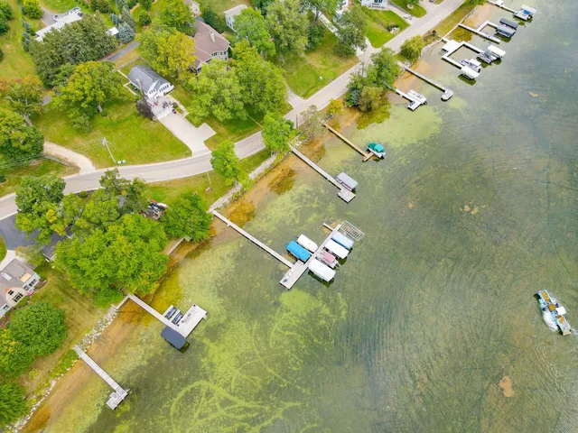 $549,900 | N4522 Park, Cambridge, WI 53523