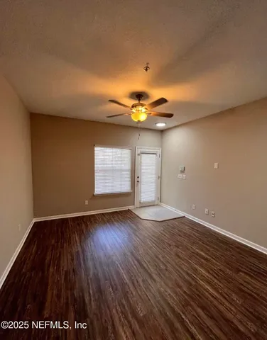 $1,200 | 2200 Marsh Hawk Lane, Unit 402, Fleming Island, FL 32003